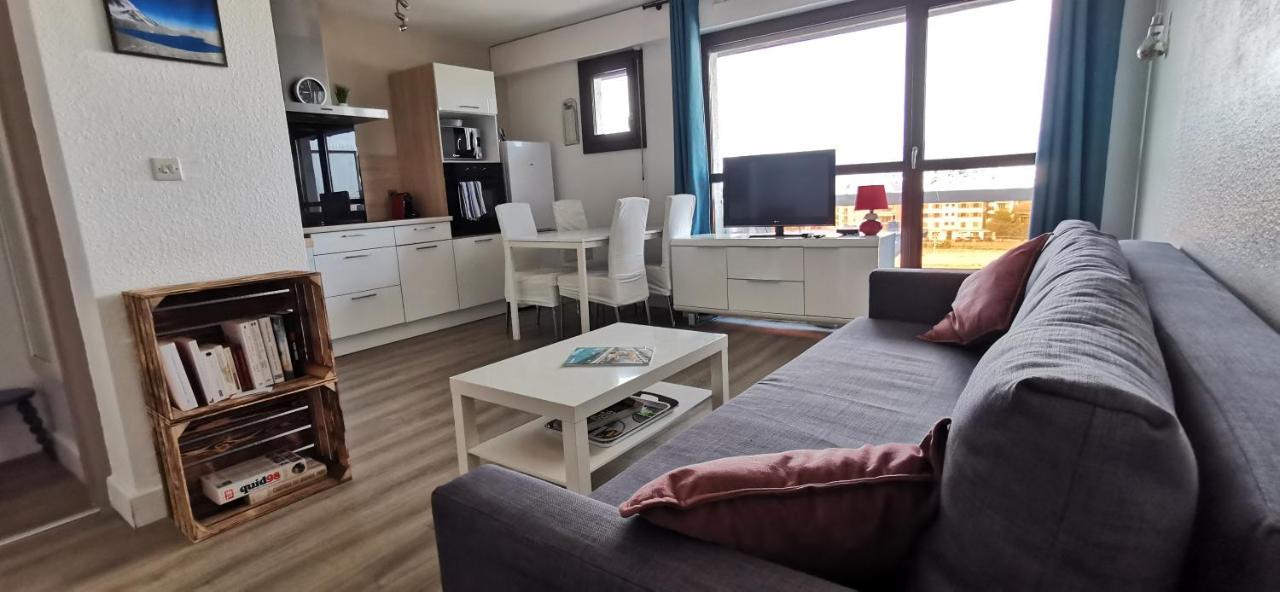 LE DUPLEX - Hyper centre - Gare - Wifi - Netflix - Disney + Annecy Esterno foto